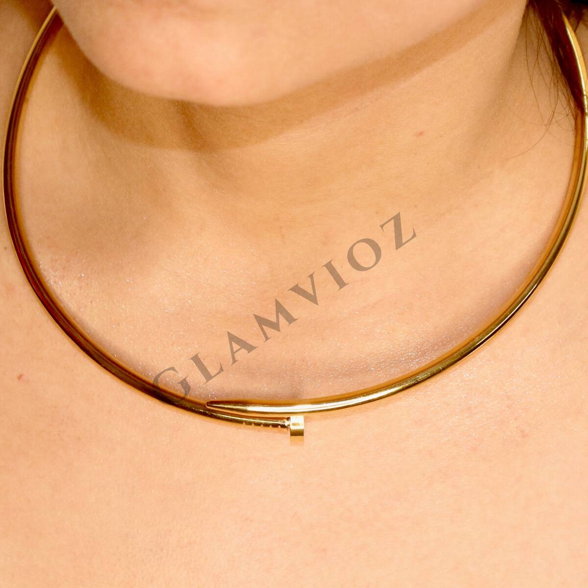 LuxeCurve Gold Bar Necklace
