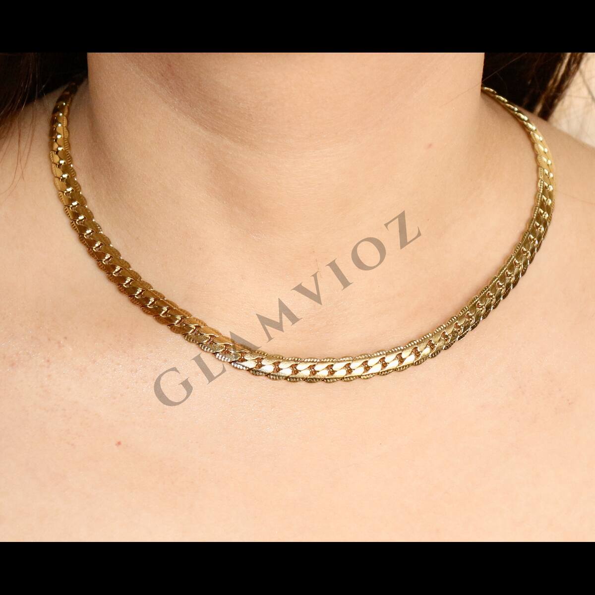 Golden Elegance Chain