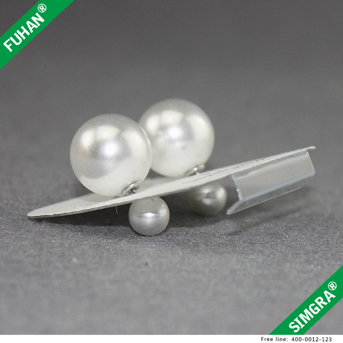 Pearl Stud Earring